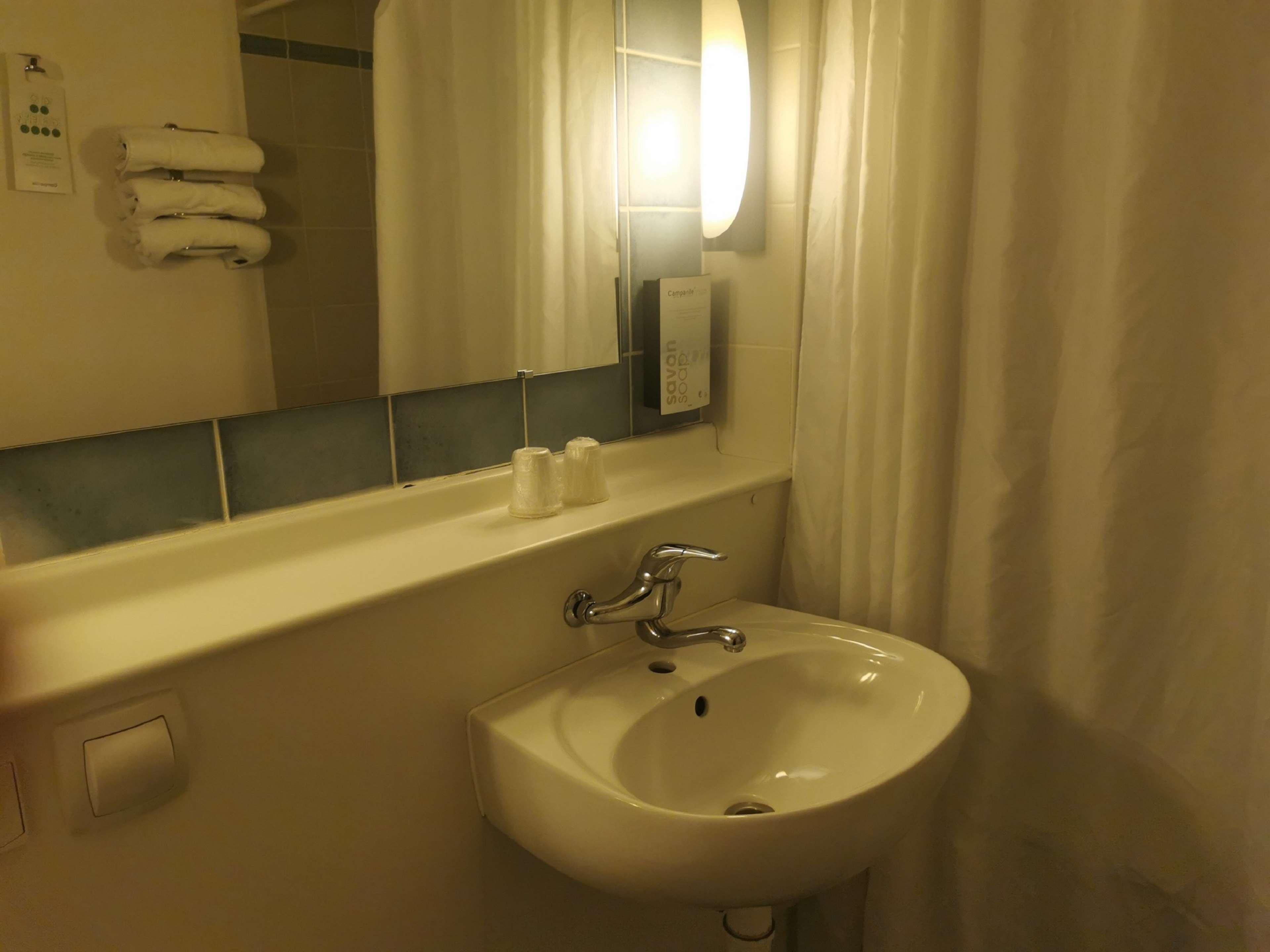 Campanile Manosque Otel Dış mekan fotoğraf
